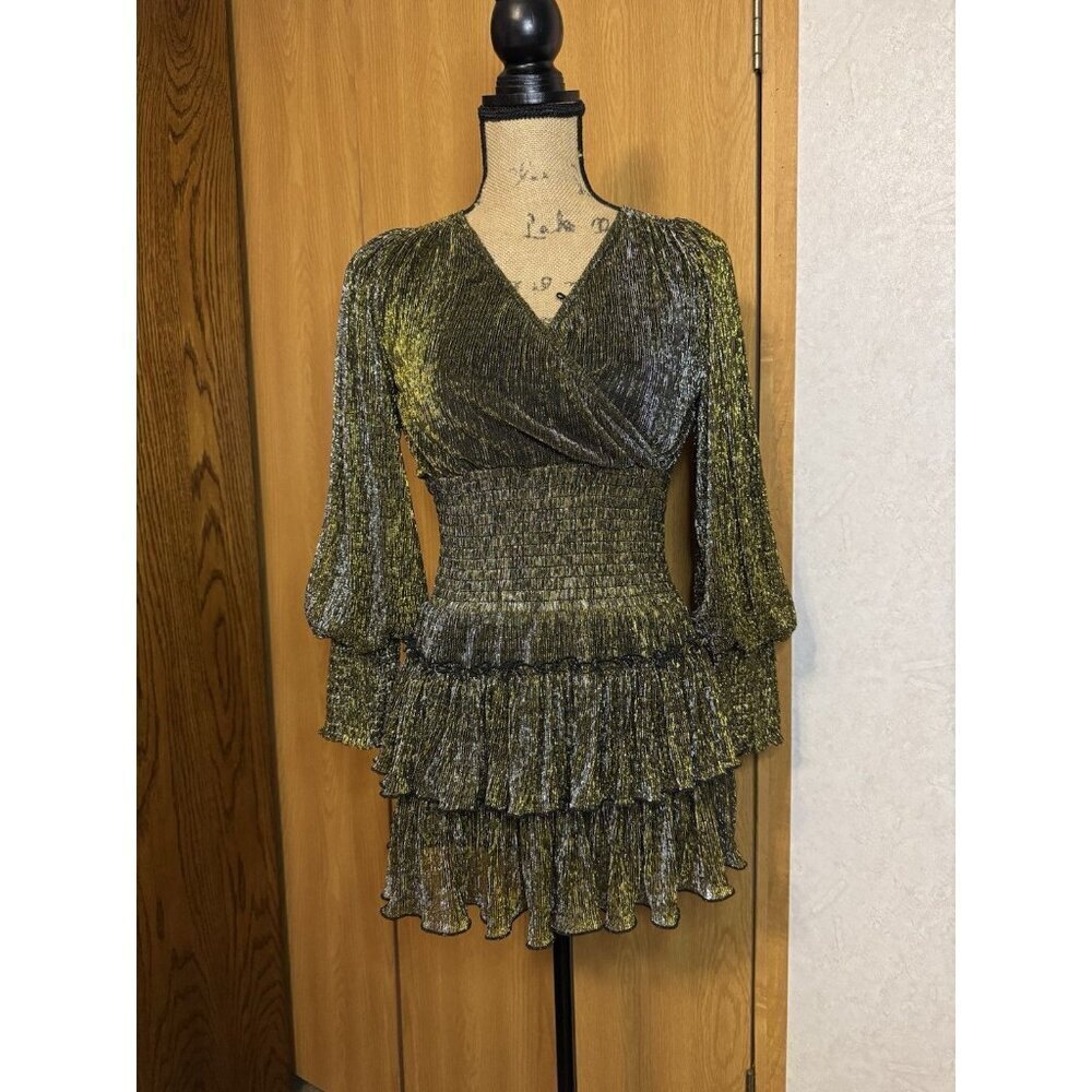 HABITUAL Gold Shimmer Smocked Tiered Party Dress Kids 10 Womans XS Cocktail
